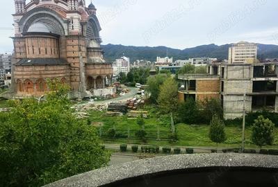 Apartament cu 2 camere decomandat în Republicii - 2