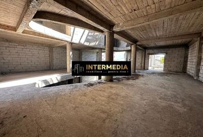 Hotel/Pensiune, de 2,200 mp, în Cetate - 7