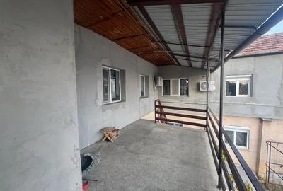 Apartament cu 4 camere decomandat în Aradul Nou - 14