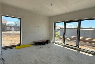 Casă cu 4 camere cu Teren 417 Mp în Tărlungeni - 10