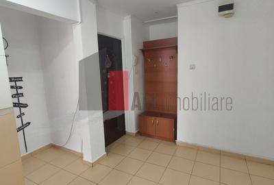 Apartament cu 3 camere semidecomandat în Crângași - 8