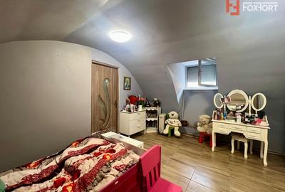 Apartament 3 camere la curte comuna de vanzare, zona Traian - 6