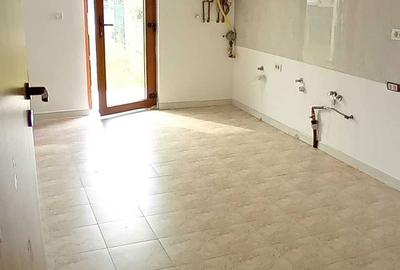 Casă cu 4 camere cu Teren 400 Mp în Dumbrăvița - 8