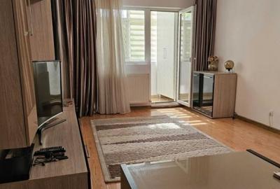 Confort si stil in zona Vitan - apartament de 2 camere decomandat cu balcon - 1