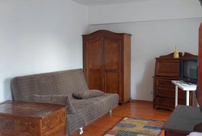 Garsonieră semidecomandată în Banu Manta