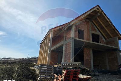 Casă cu 4 camere cu Teren 800 Mp în Jucu - 8