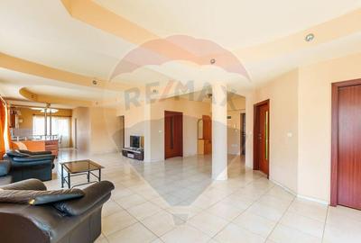 Apartament cu 3 camere de inchiriat - Zona Intim - 7
