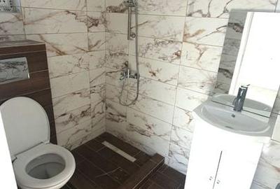 Case noi și ieftine, pe lacul Crevedia. - 9