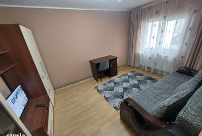 Garsonieră decomandată în Central - 7