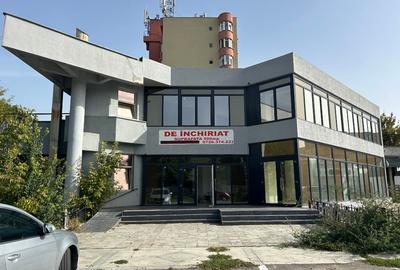 De închiriat spațiu comercial în centru orașului Călărași - 1