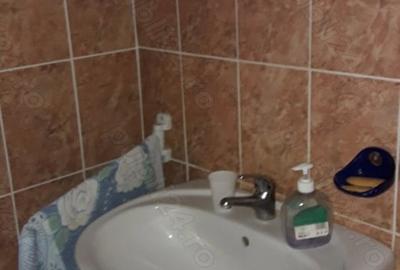 Casă cu 3 camere în Piatra - 7