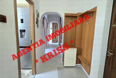 Apartament cu 3 camere decomandat în Exercițiu - 1