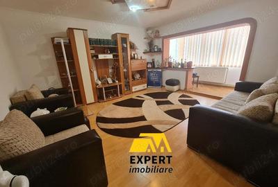Apart 3 camere , Buzaului, 80 mp, mobilat - 1