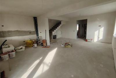 Duplex 5 camere - curte amenajata - zona linistita. - 4