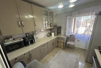 Apartament 3 camere zona Tomis II - 2