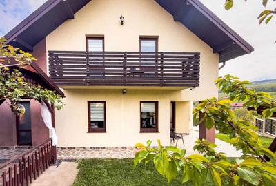 Casă cu 4 camere în Bucium - 9