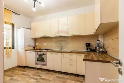 Casă cu 5 camere cu Teren 218 Mp în Dudu - 3