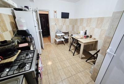 Apartament 2 camere decomandat 57 mp Zona Nicolina - Pizza Nico COD : 160748 - 2