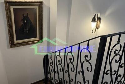 Duplex 4 camere de inchiriat zona Centrala-Irish Pub, vedere la mare - 16