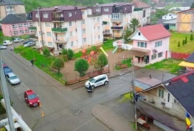 Apartament cu 2 camere semidecomandat în Central - 2
