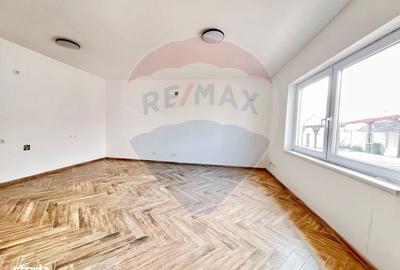 Casă cu 3 camere cu Teren 2000 Mp în Oncea - 7