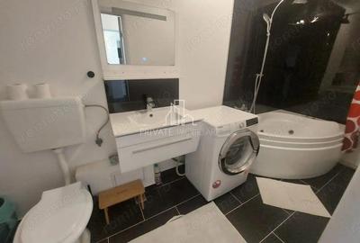 Apartament cu 3 camere decomandat în Corina - 3