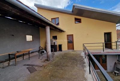 Casă cu Teren 214 Mp în Sud - 5