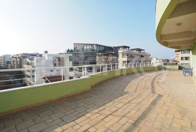 Apartament insorit cu 4 camere si terasa generoasa, 2 garaje - 3