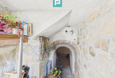 Casă individuală cu 6 camere cu Canalizare în Miniș - 16