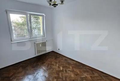 Apartament cu 4 camere decomandat în Central - 3