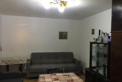 Brancoveanu Vanzare Garsoniera Bloc Mixt - 2