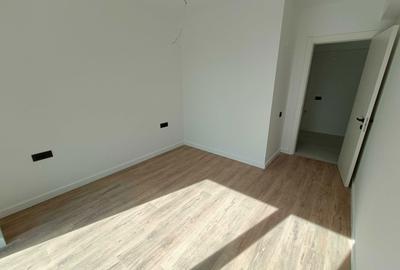 Apartament cu 2 camere decomandat în Cățelu - 4