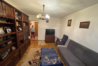 Apartament 3 camere la etajul 1 - 6