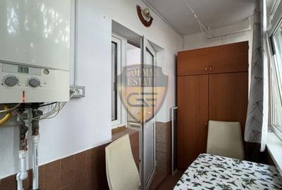 Apartament cu 3 camere decomandat, mobilat în Faleza Nord - 12