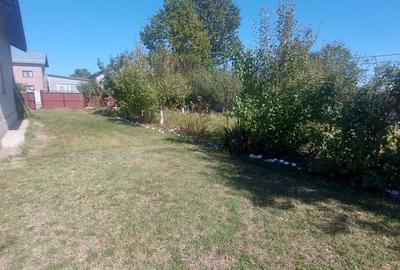 Casă cu 4 camere cu Teren 1052 Mp în Central