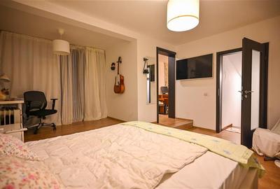 Casă cu 6 camere cu Teren 451 Mp în Drumul Poienii - 56