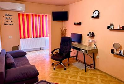 Apartament 2 camere semidecomandat etaj 4 Zona Girocului - 2