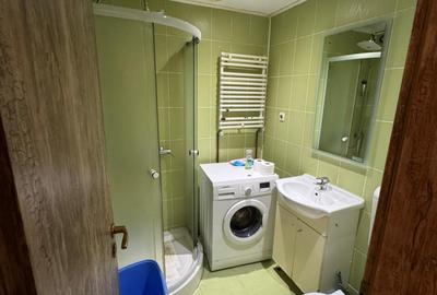 Garsonieră decomandată, mobilată în Aradului