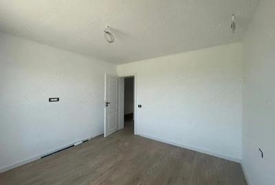 Casă cu 4 camere cu Teren 275 Mp în Moșnița Veche - 6