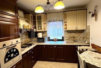 Apartament de vanzare, cu 2 camere, 54 mp, zona Racadau - 5