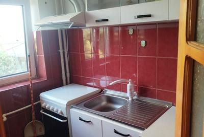 Garsonieră decomandată în 23 August - 5