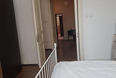 Apartament cu 3 camere semidecomandat în Parcul Carol - 7