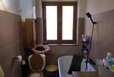 Vand apartament 4 camere dec. in Deva, ultracentrala (la 2 minute de Primarie), etaj 1, mobilat - 5