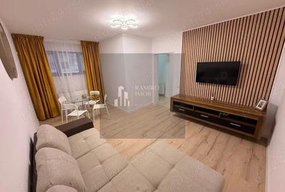 Apartament cu 2 camere decomandat, mobilat în Central