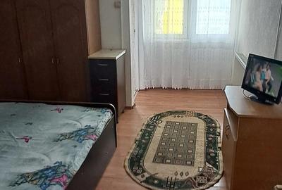 Garsonieră semidecomandată în Micro 6 - 2
