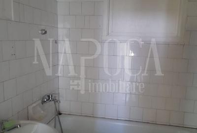 Casă individuală cu 8 camere cu Canalizare în Rogerius - 3