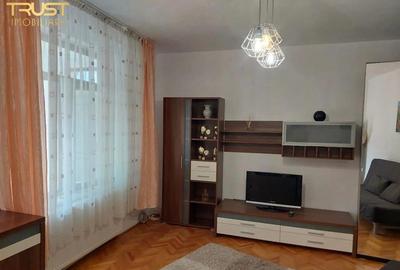 Garsonieră decomandată, mobilată în Schei - 3
