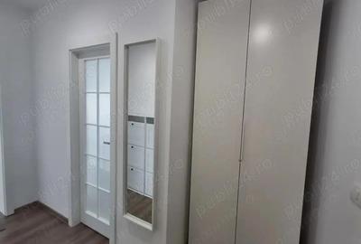 Vand apartament cu 3 camere , semidecomandat situat pe Bulevardul Take Ionescu - 7