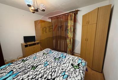 Apartament cu 3 camere de închiriat în zona Rovine - 4