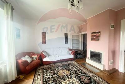 Apartament cu 4 camere decomandat, mobilat în Ștrand - 2